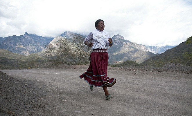 Удивительные факты из жизни могучего мексиканского племени Тараумара, 20 фото