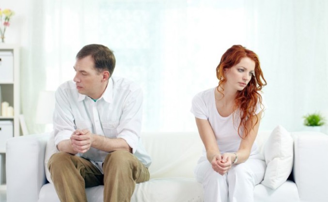 11 верных признаков того, что вам грозит развод