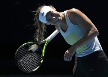 Люди, у которых возникли проблемы на ровном месте, 50 фото