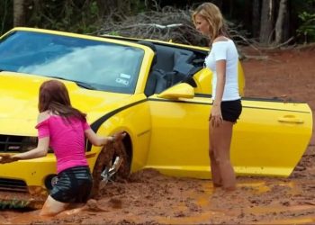 девушки за рулём приколы