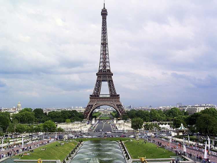 История создания Эйфелевой башни – самого известного символа Парижа