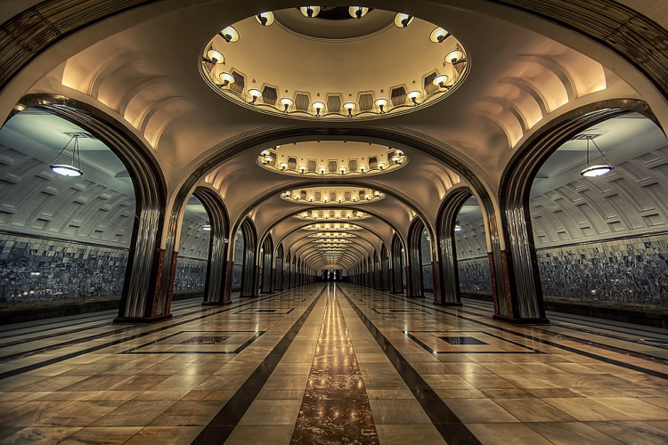 Подземная красота: 30 самых обворожительных станций метро