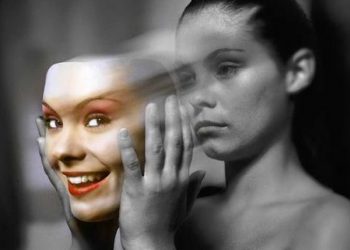 Что вытворяют соцсети: 21 уловка для вашего мозга