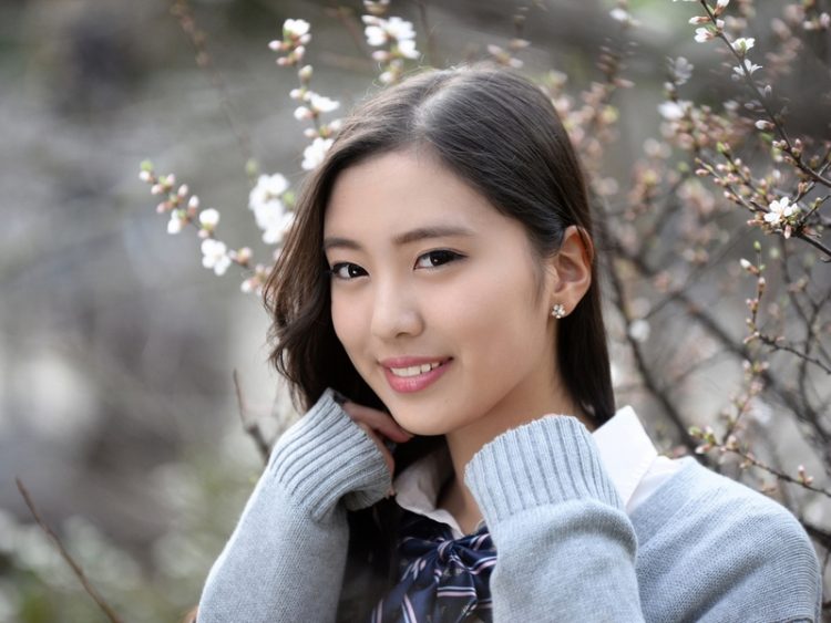 Красота по-азиатски: 30 снимков очаровательных девушек
