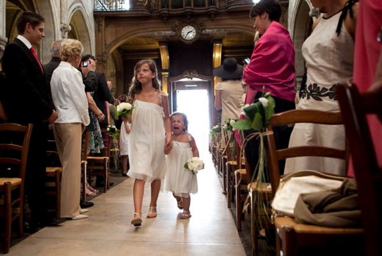 30 детишек, которые никак не могут понять, в чем радость свадебной церемонии