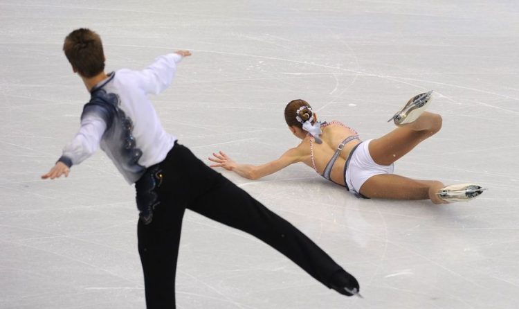 Funniest Figure Skating Fails