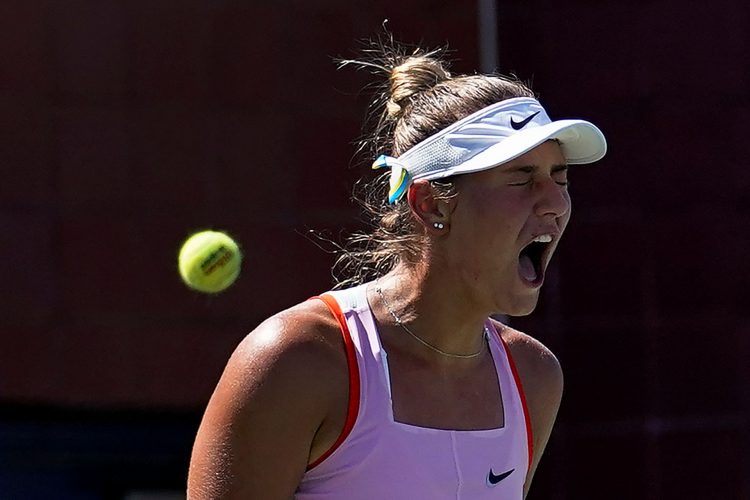 25 Delightful and Comical Moments in Women's Tennis